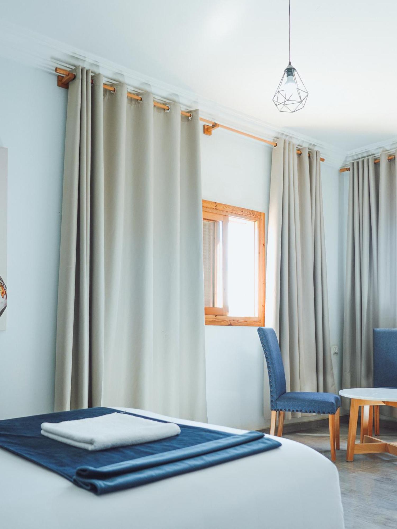 Fyndy Hotel Дахла Екстер'єр фото