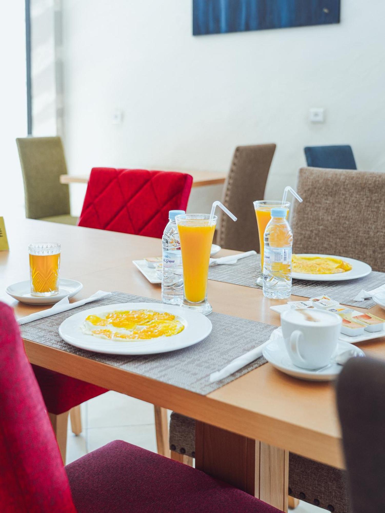 Fyndy Hotel Дахла Екстер'єр фото