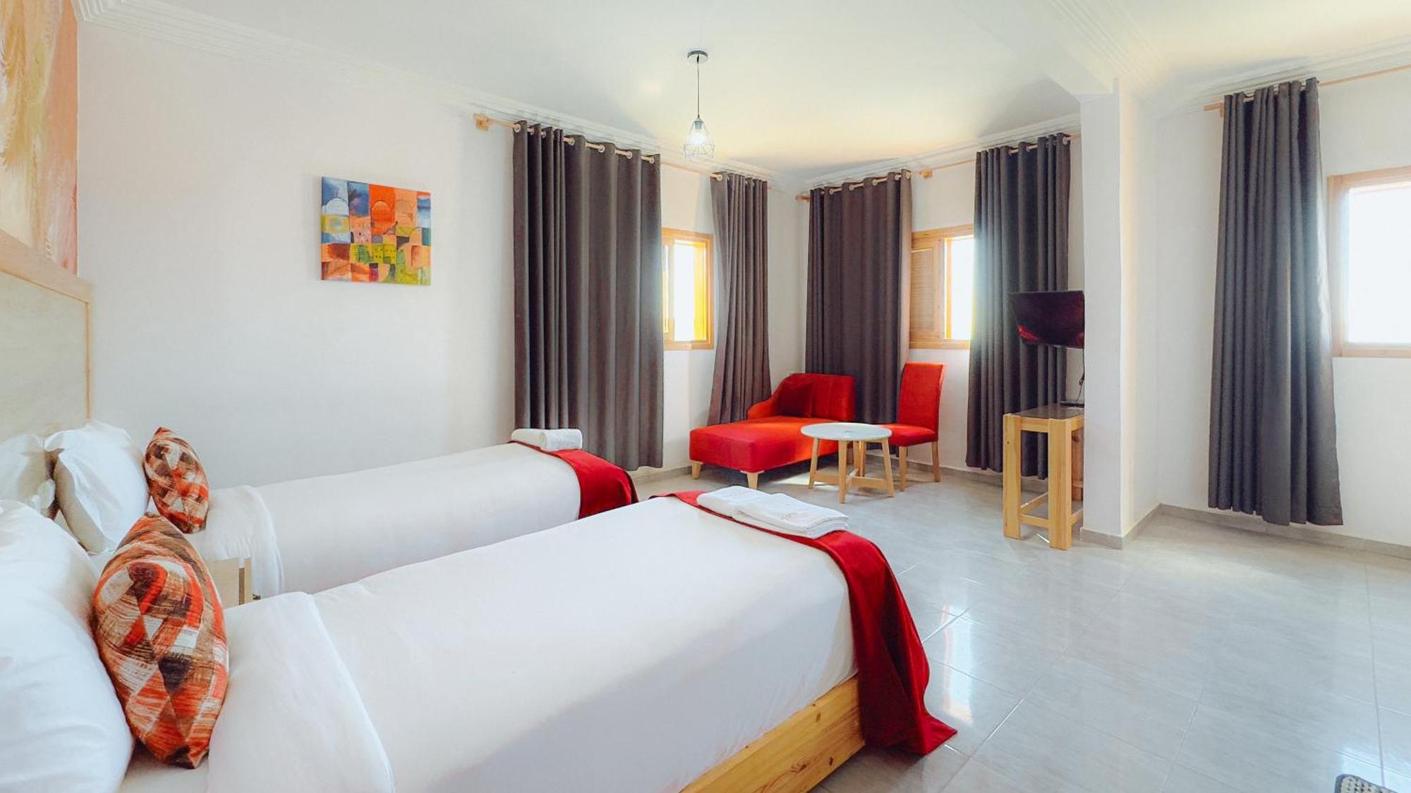 Fyndy Hotel Дахла Екстер'єр фото